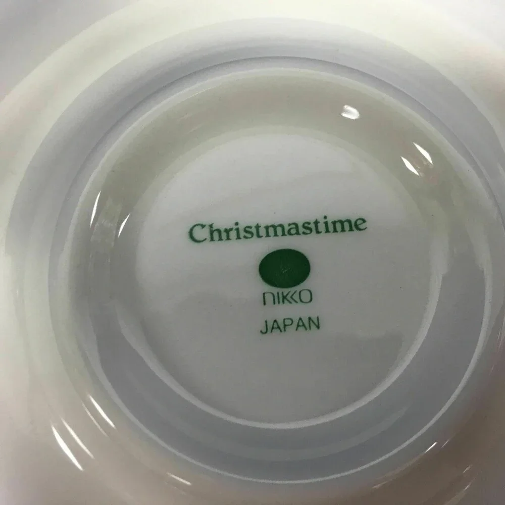 Nikko Christmastime Japan White‎ Green Holly Berries Saucers Plates Lot of 3